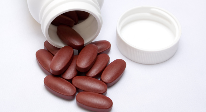 Infektionen der Hand: Antibiotika und Schmerzmittel